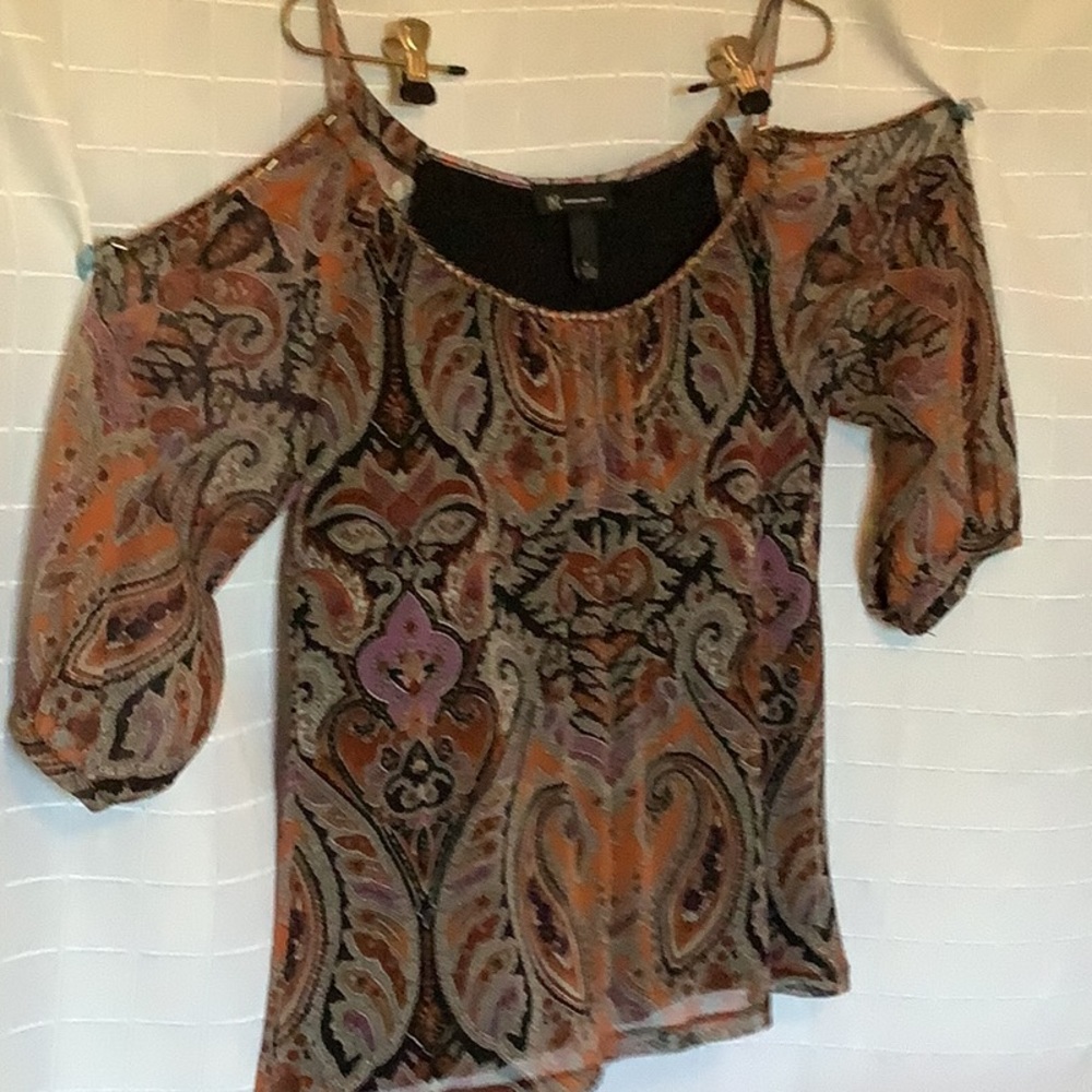INC size medium, peekaboo top